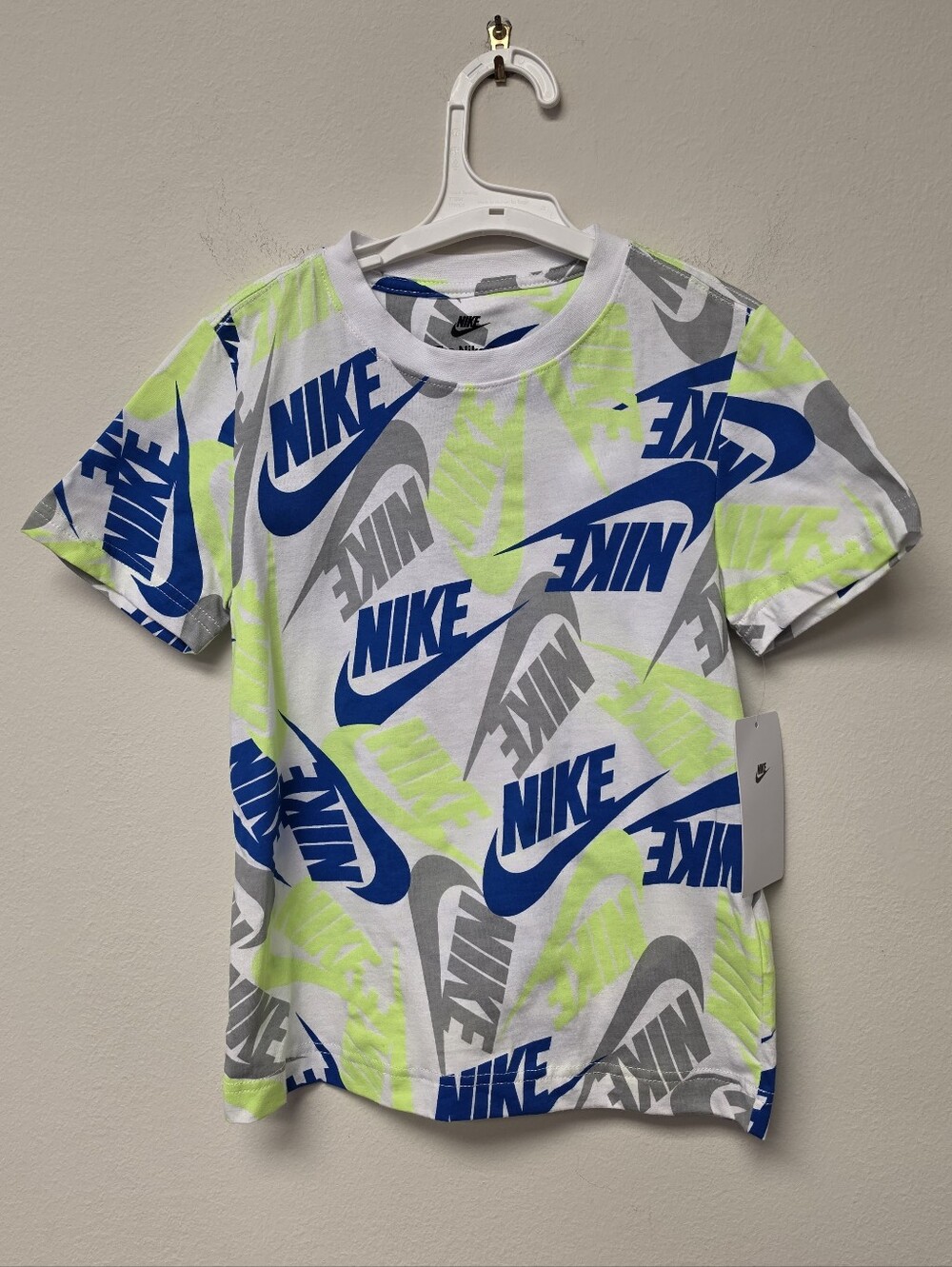 Nike The Nike Tee Short Sleeve Cotton Logo Tee White Blue Neon Green 6